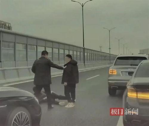 国产车主劝架视频下载