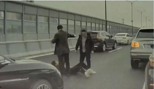 国产车主劝架视频下载